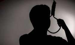 Gaziantep’te intihar eden kişi hastaneye kaldırıldı.