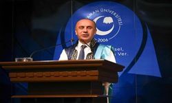 Adıyaman Üniversitesi 2025 Yılı Ödül Töreni Gerçekleştirildi