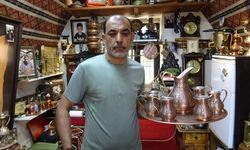 Bakır su takımı 350 bin çekiç darbesiyle hazırlanıyor