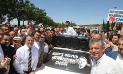 Özgür Özel: "Bir çare buluruz" diyerek yeni parti sinyali verdi