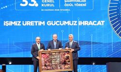Cumhurbaşkanı Erdoğan’a verilen tarihi tablo Gaziantep’te dokundu