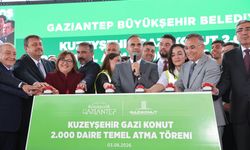 BAKAN KACIR GAZİ KONUT TARAFINDAN YAPILAN 2 BİN KONUT’UN TEMELİNİ ATTI
