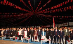 10 YIL ÖNCEKİ HEYECANLA GAZİANTEP TEK YÜREK MEYDANLARA İNDİ!