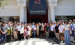 Şahin, Gazi Şehrin 2026 YKS ve LGS şampiyonlarıyla buluştu