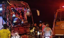 Gaziantep’te yolcu otobüsü tırla çarpıştı