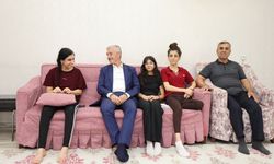 Mehmet Tahmazoğlu’ndan vatandaşlara ev ziyareti
