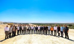 Şahin, Mavikent-Havalimanı yolu çalışmalarını inceledi