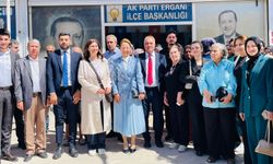 Derya Bakbak’tan Diyarbakır’da Yoğun Temas