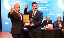 MHP GAZİANTEP İL KONGRESİ’NDE DUYGU DOLU ANLAR