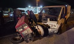 Gaziantep’te kamyonet ile traktör çarpıştı: 3 yaralı