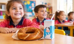Gaziantep’te Anaokulu Öğrencilerine Simit ve Süt Desteği
