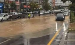 Gaziantep'te etkili olan sağanak hayatı olumsuz etkiledi