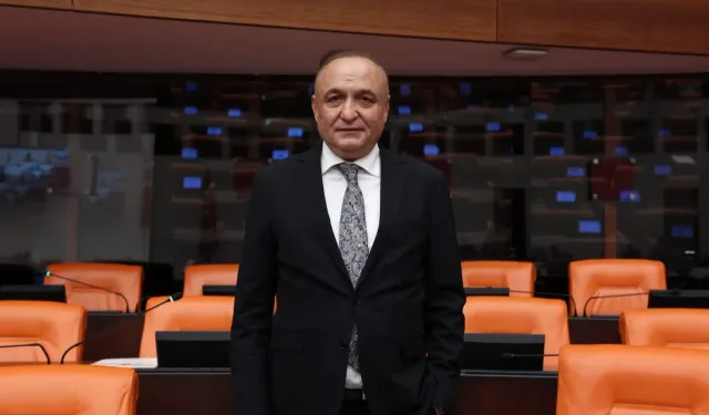 Türkiye Yanlış Saatte Israr Ediyor: Bilim Yok, Tasarruf Yok; Mağduriyet Var