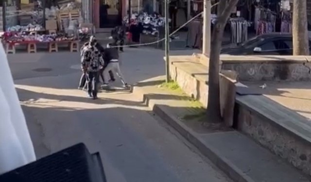 Esnaf kavgası boks ringini aratmadı