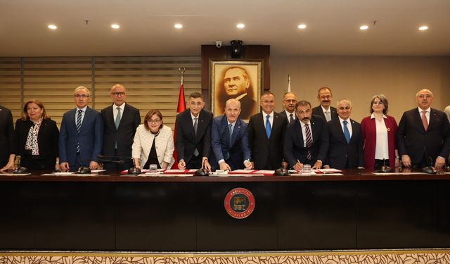 Özvar’dan GİBTÜ’ye "Diş Hekimliği Fakültesi" müjdesi