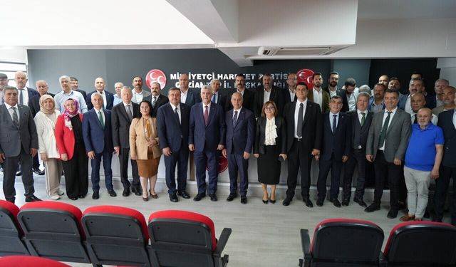 Bakan Bolat'tan MHP Gaziantep İl Başkanı Kılıç'a hayırlı olsun ziyareti