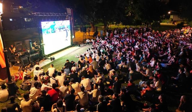 Gaziantep Büyükşehir, milli heyecana ortak oluyor
