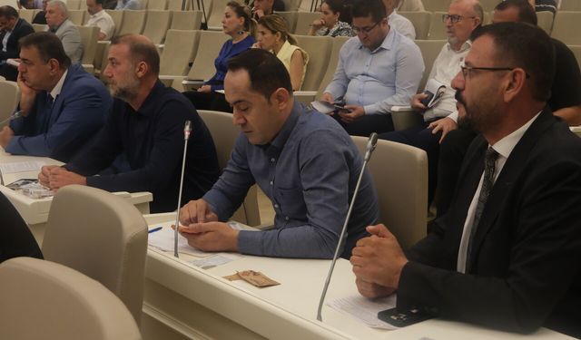 Gaziantep Meclisi'nde Halk Havuzu Tartışması: İddialar ve Yanıtlar Gündeme Geldi