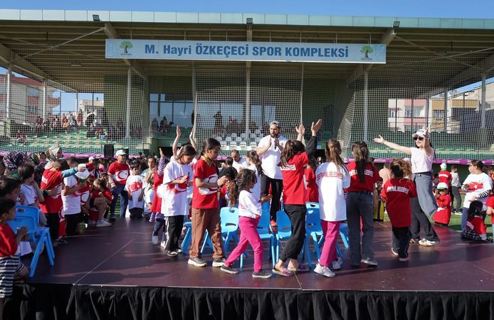ŞEHİTKAMİL’DE “SPOR ŞENLİĞİ”NE YOĞUN İLGİ