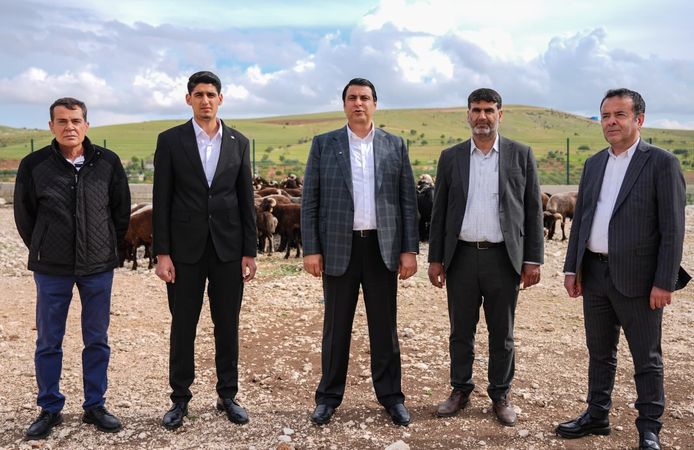 BAŞKAN YILMAZ, KURBANLIK FİYATLARINI AÇIKLADI