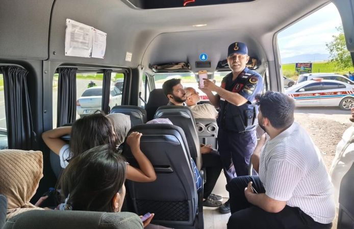 Jandarmadan 'Hayat 112 Acil' uygulaması tanıtımı