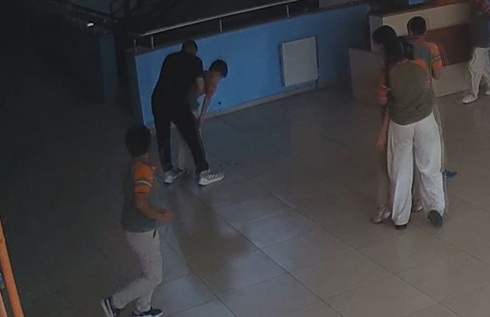 Öğretmenin heimlich manevrası, öğrencinin hayatını kurtardı
