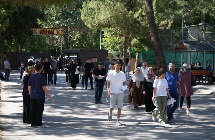 Gaziantep’te YKS heyecanı devam ediyor