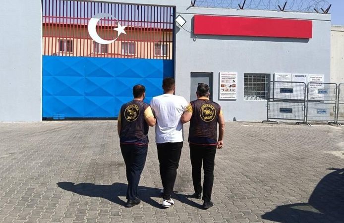 11 yıl kesinleşmiş hapis cezasıyla aranan şahıs yakalandı