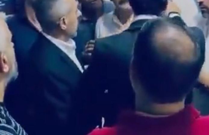 CHP Şahinbey İlçe Binasında Gergin Devir Teslim
