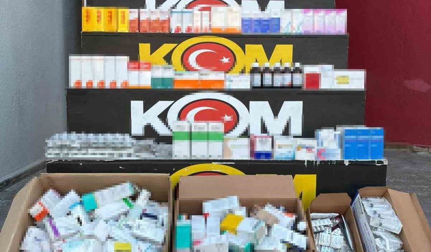 Vitrini Parfüm, Deposu Eczane! Tam 6 Bin 247 Adet!