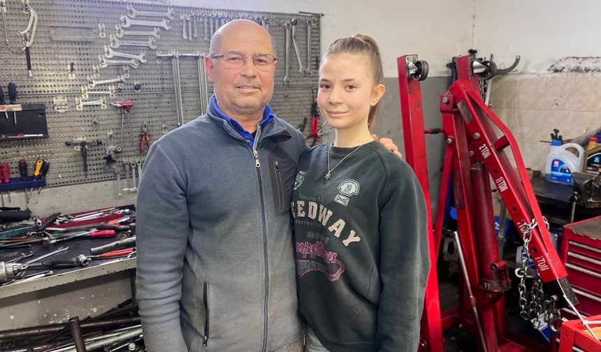 Sanayinin 17 yaşındaki oto tamircisi kadın ustası