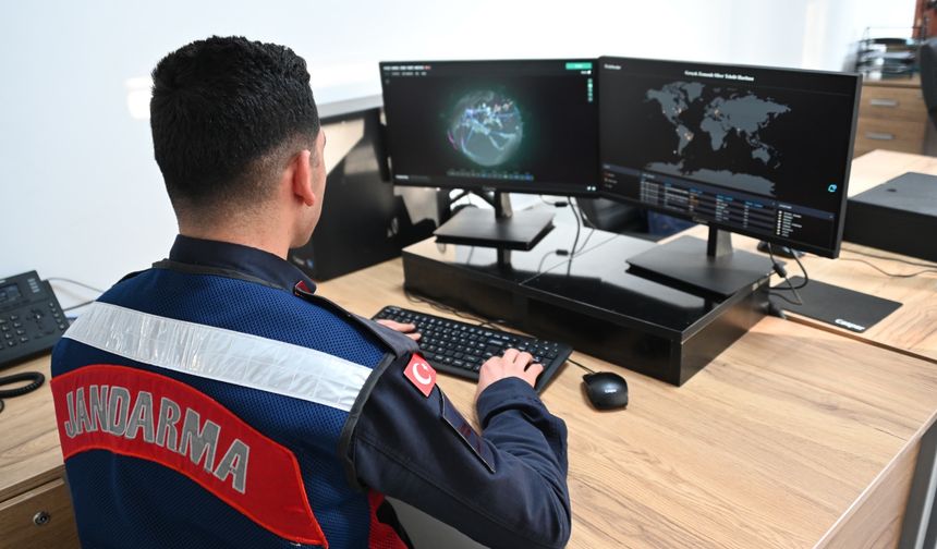 2 milyarlık siber vurguna 16 tutuklama!