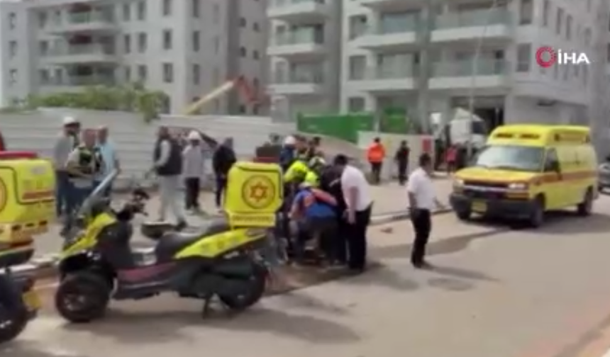 İran füzeleri İsrail’in merkezini vurdu