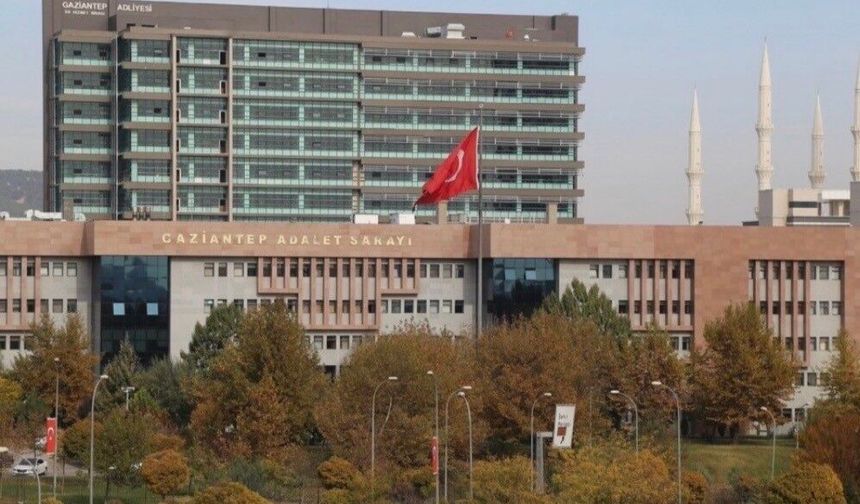 Ağabeyini öldüren sanık hakim karşısında
