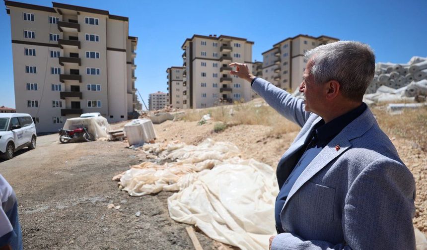 ŞAHİNBEY'DE 3 BİN 414 SOSYAL KONUT HIZLA YÜKSELİYOR