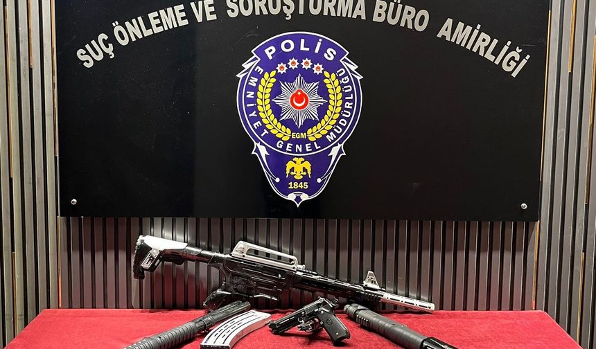 Gaziantep'te 4 adet ruhsatsız silah ele geçirildi: 2 gözaltı