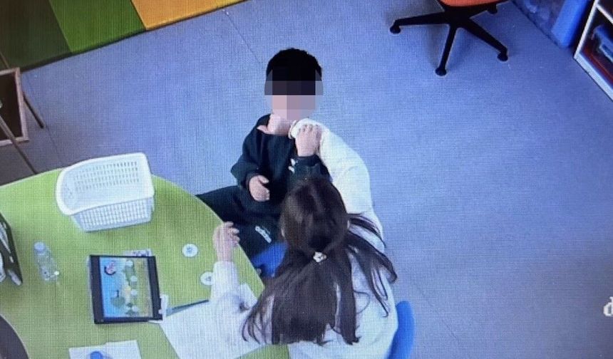 Mersin'de otizmli çocuğa şiddet kamerada