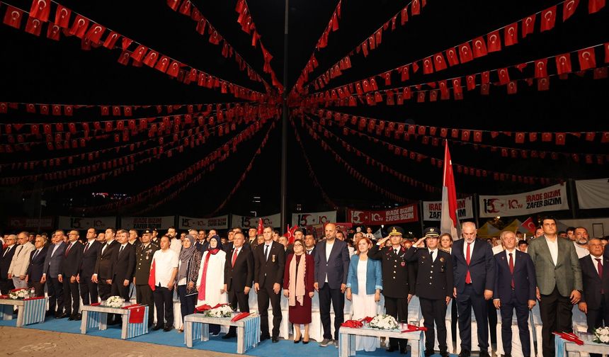 10 YIL ÖNCEKİ HEYECANLA GAZİANTEP TEK YÜREK MEYDANLARA İNDİ!