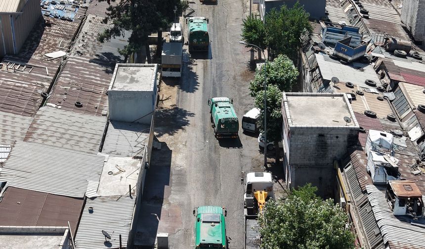 ŞEHİTKAMİL’DEN KÜSGET'TE KAPSAMLI TEMİZLİK SEFERBERLİĞİ