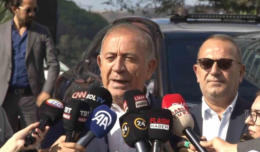CHP İstanbul İl Kongresi davasının duruşmasında ara karar