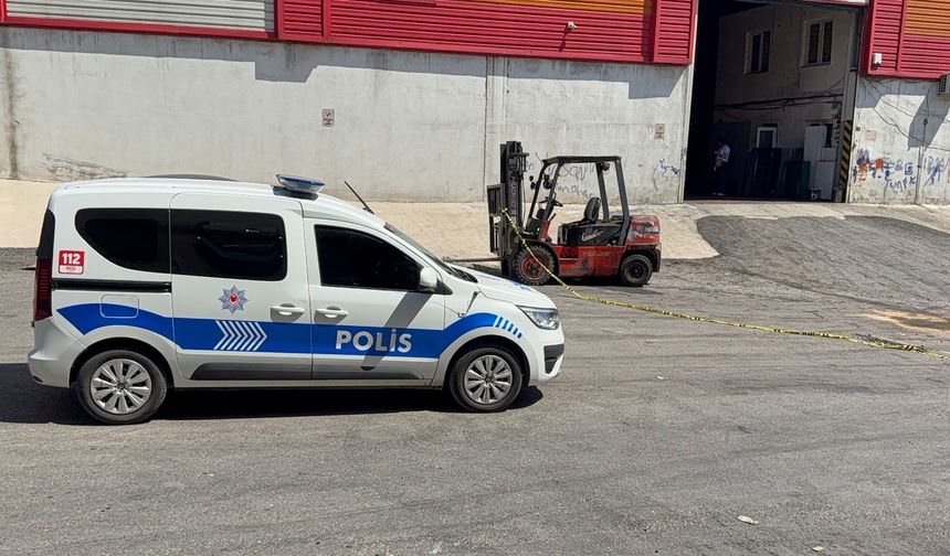 Gaziantep’te üzerine forklift devrilen genç işçi hayatını kaybetti