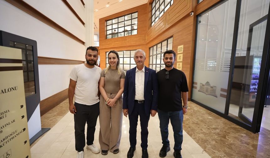 Tahmazoğlu: "Gençlerimizin her adımında yanlarındayız"