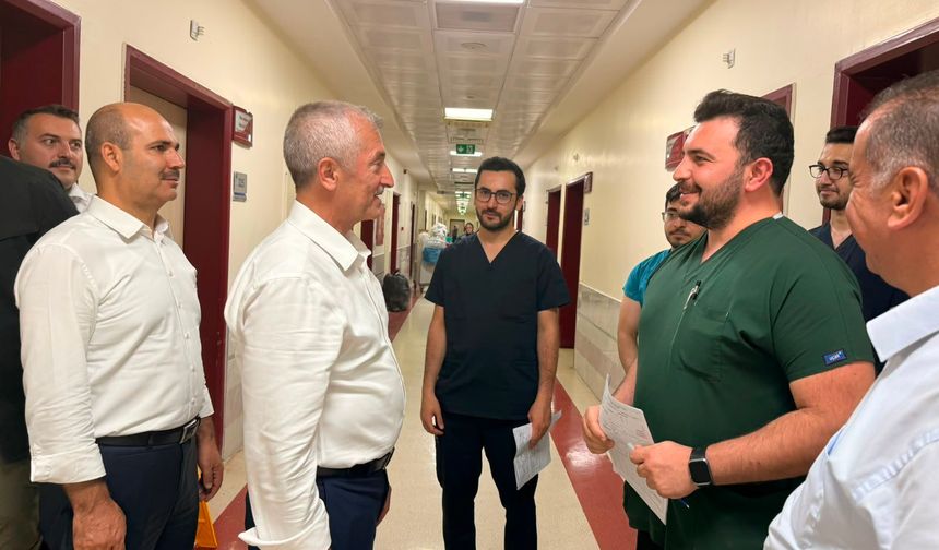 Başkan Tahmazoğlu'ndan Hastalara Moral Ziyareti