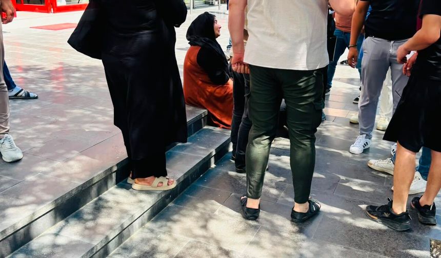Gaziantep Emniyet Müdürlüğü Önünde İntihar Girişimi