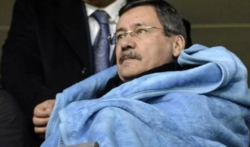 YENİ Parti, Melih Gökçek'in gönderdiği bağışı iade etti