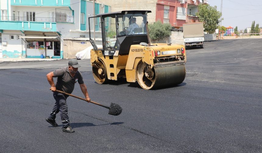 “Sıcak hava ve asfaltın yüksek ısısı onları durduramıyor!”