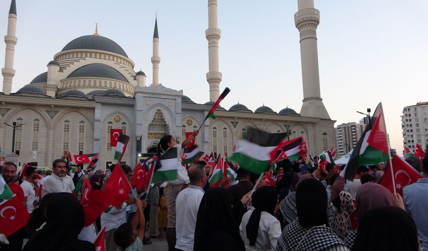 Filistin konvoyu Gaziantep'te destek mitingiyle karşılandı