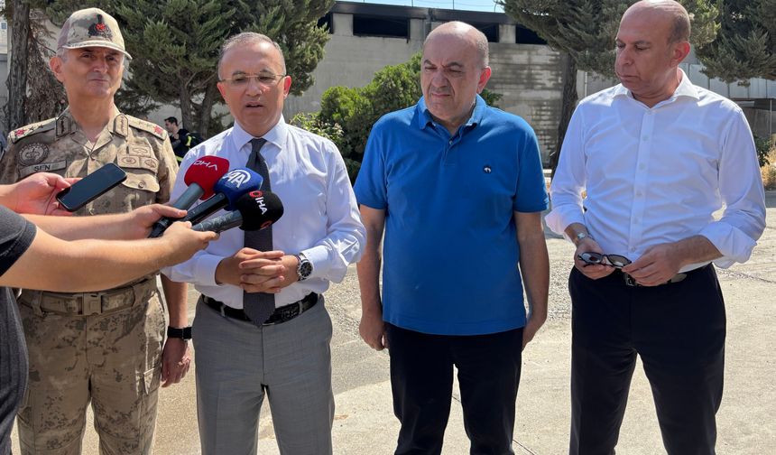 Gaziantep’te Korkutan Fabrika Yangını! Vali Çeber’den Açıklama