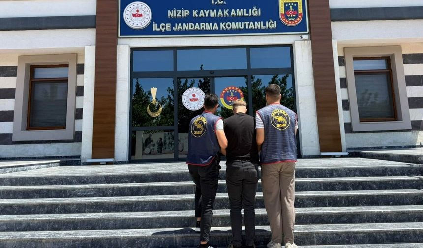 Kesinleşmiş 10 yıl cezayla aranan 2 şahıs yakalandı