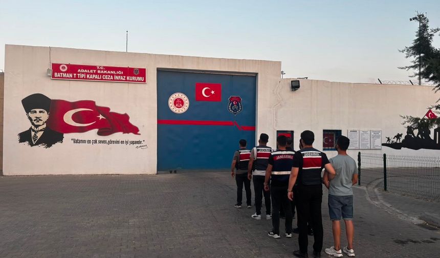 Sosyal medyadaki kripto tuzağına 4 ilde operasyon